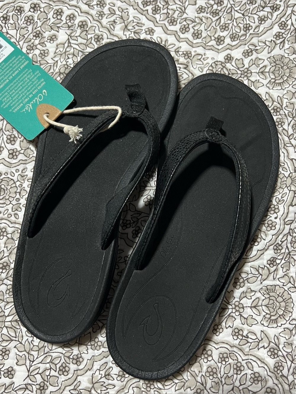 NWT Olukai Kulapa Kai Flip Flops Size 6 - Picture 3 of 6